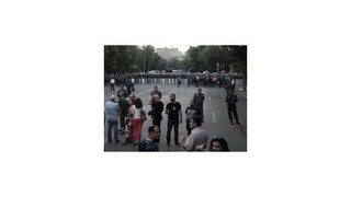 V arménskych uliciach sú údajne aj demonštranti, ktorí chcú destabilizovať krajinu